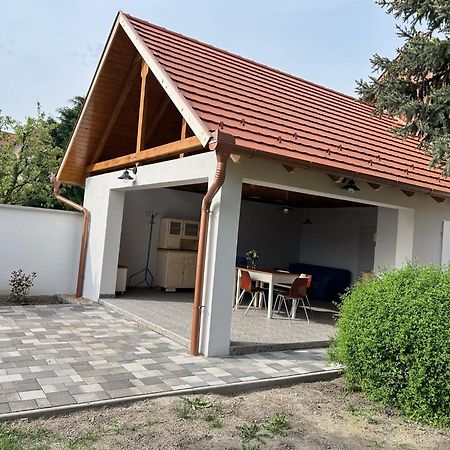 Galeria Vendeghaz Ξενοδοχείο Mezőkövesd Εξωτερικό φωτογραφία